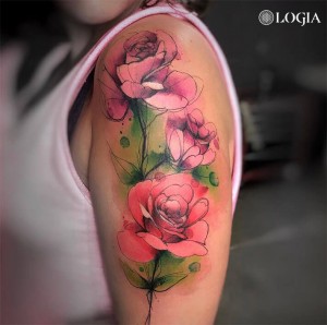 tattoo-flores-hombro-renata-henriques 